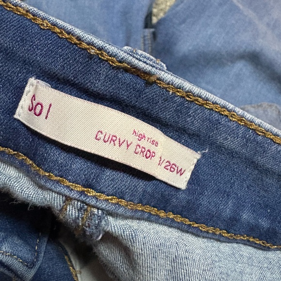 Women's SO Jeans - Light distressed, high-rise, size: 3 / 26W, great condition - Picture 3 of 5